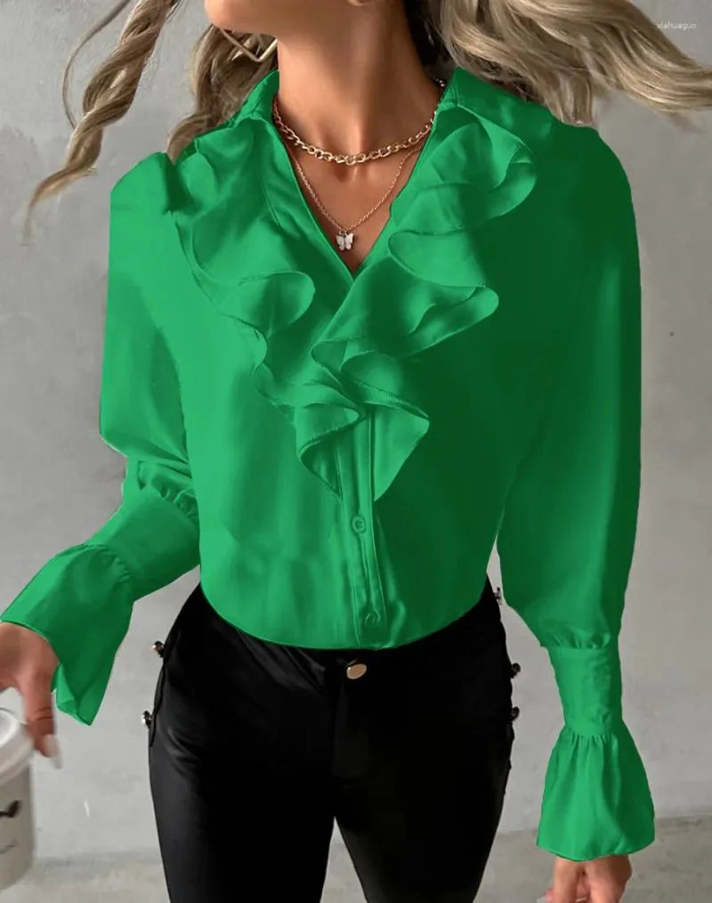Lilith | Rüschenbluse mit Knopfleiste
