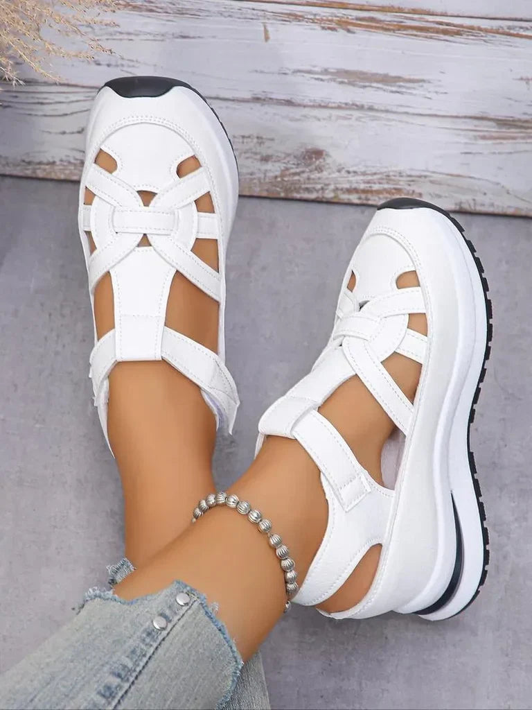 Bequeme Sandalen mit Keilabsatz und Klettverschluss für Damen