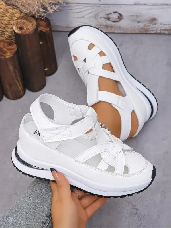 Bequeme Sandalen mit Keilabsatz und Klettverschluss für Damen