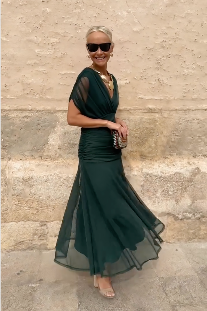 Nefeli – Elegantes Maxikleid Mit V-Ausschnitt Für Festliche Anlässe