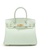 Mintgrün