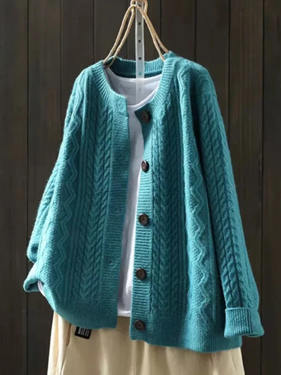 THE LORENZA | STRICKJACKE MIT ZOPFMUSTER