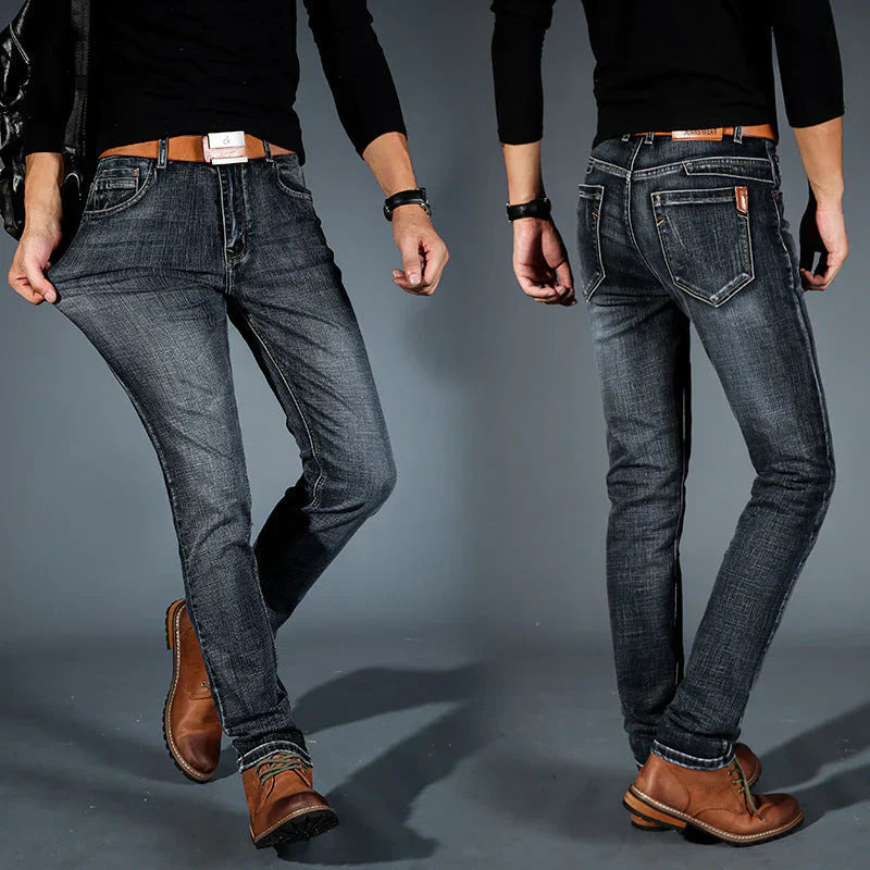 Hochwertige, in vier Richtungen dehnbare Slim-Fit-Jeans für Herren