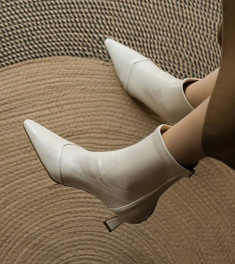 Sanduni - Leder Stiefelette Mit Mittlerem Absatz