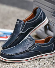 Marineblau