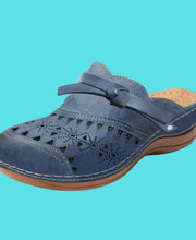 Blau