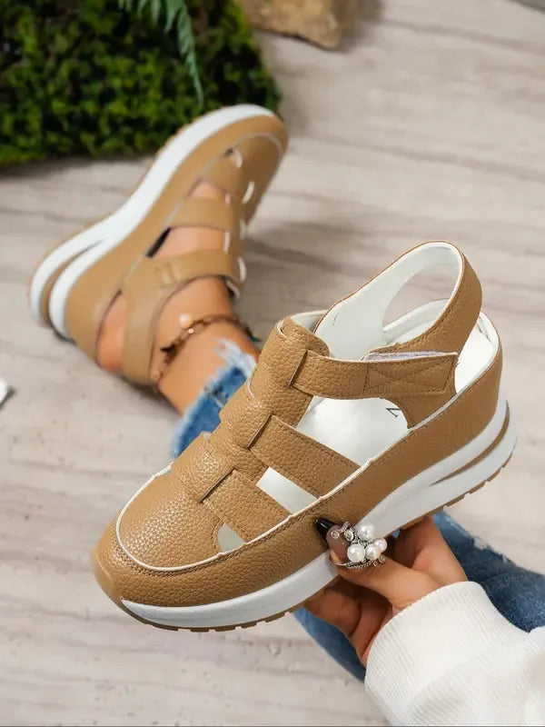 Bequeme Sandalen mit Keilabsatz und Klettverschluss für Damen