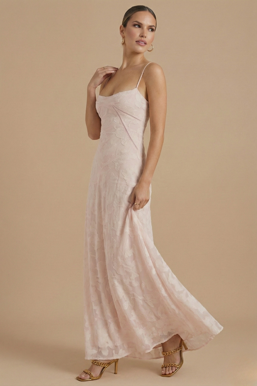 Damen Maxikleid mit Blumenmuster, Spaghettiträgern und taillierter Passform