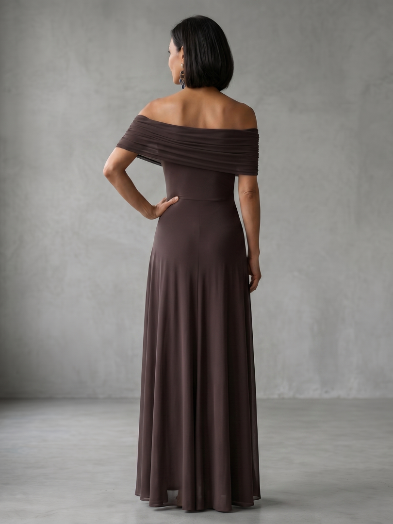 Juni | Off-Shoulder Drapiertes Midi-Kleid