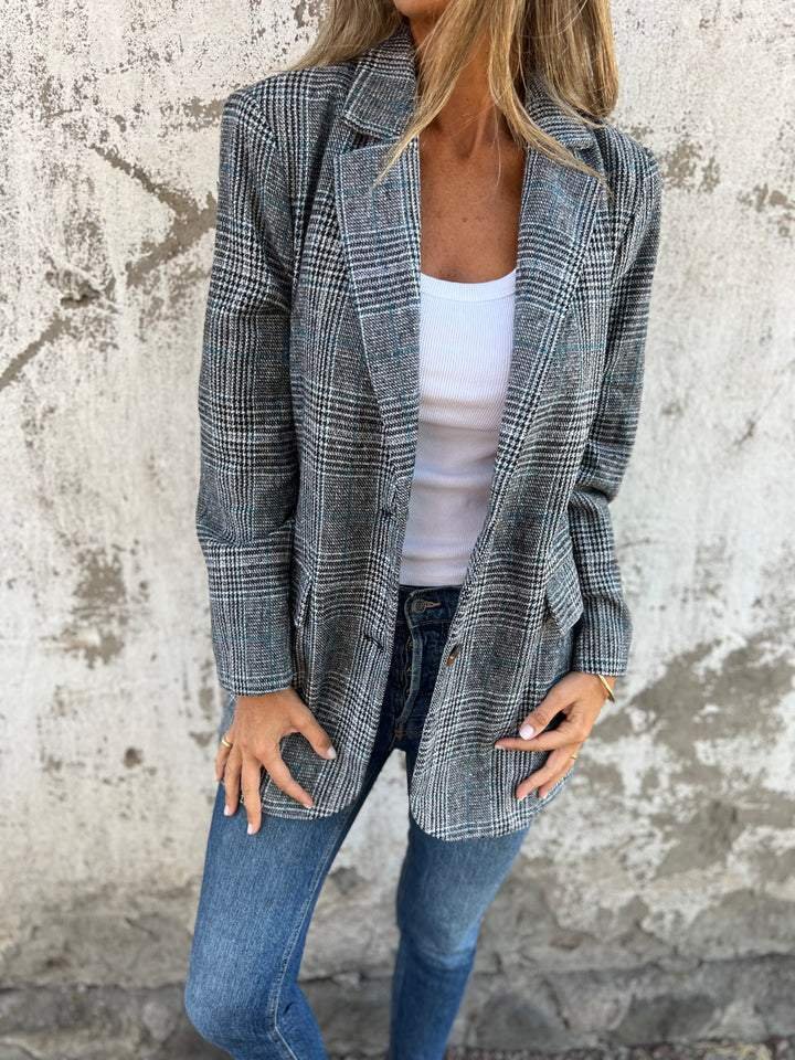 Basia – Stilvoller Winter Blazer Im Karomuster