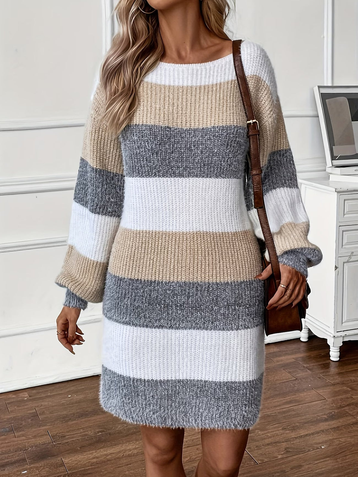 Dastina – Langärmliges Strickkleid