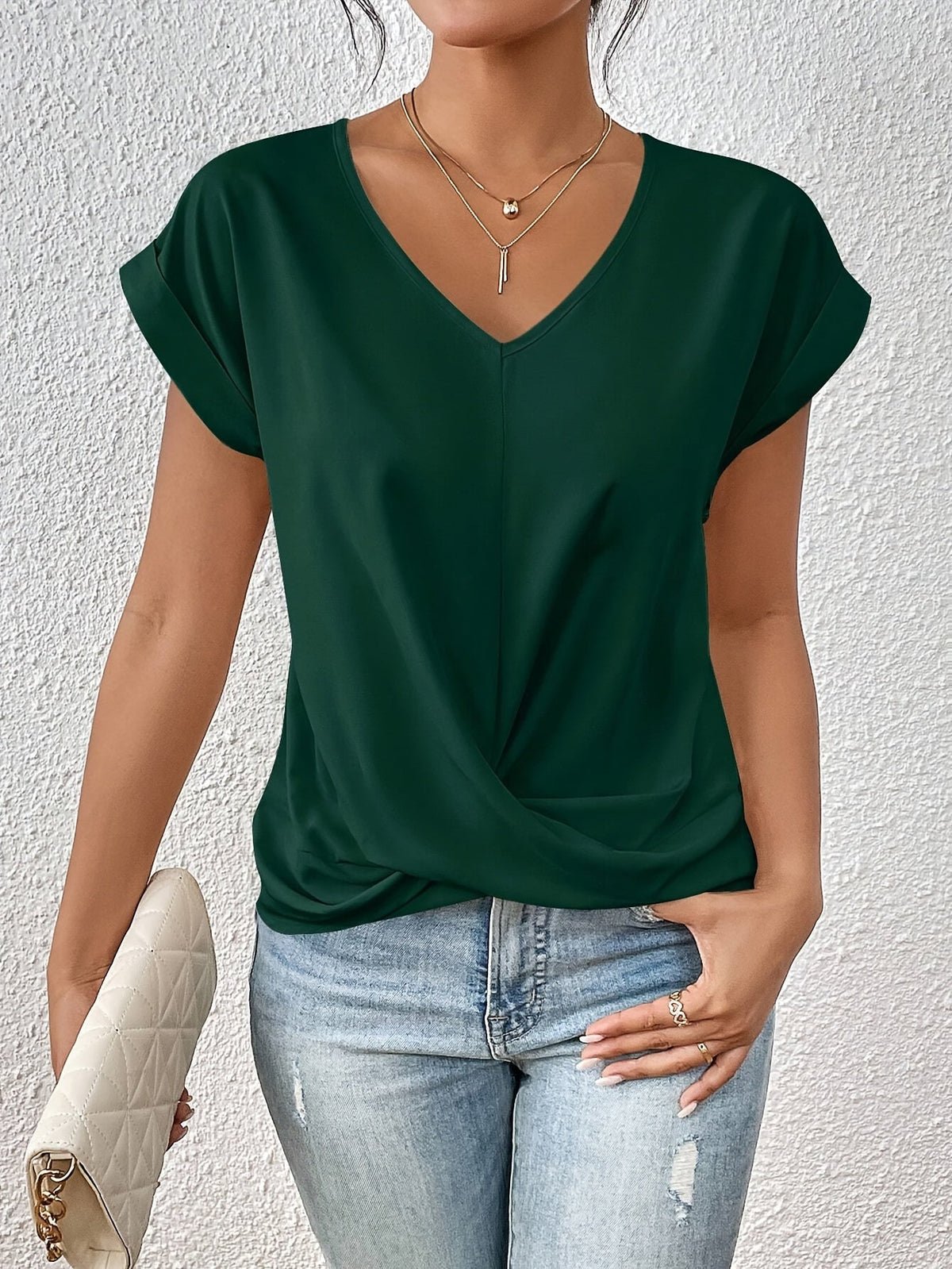 Sina | T-Shirt mit Sweetheart-Ausschnitt (1+1 GRATIS)