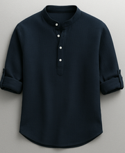 Marineblau
