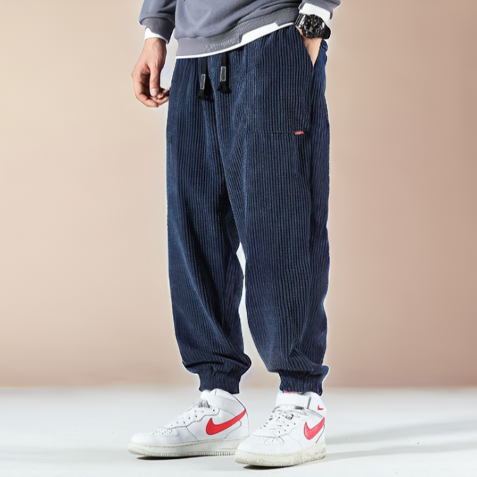 Theo | Oslo Cordhose Sweatpants für stilbewusste Herren