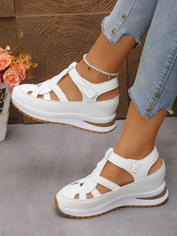 Bequeme Sandalen mit Keilabsatz und Klettverschluss für Damen