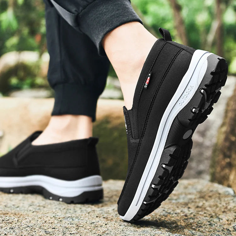 Bequeme und atmungsaktive Wanderschuhe für Herren