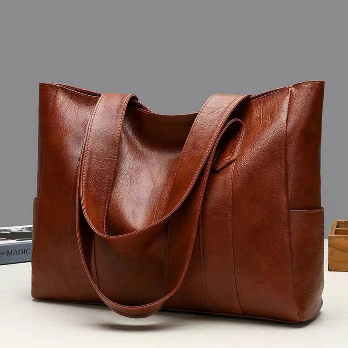 Luxuriöse Lederschultertasche