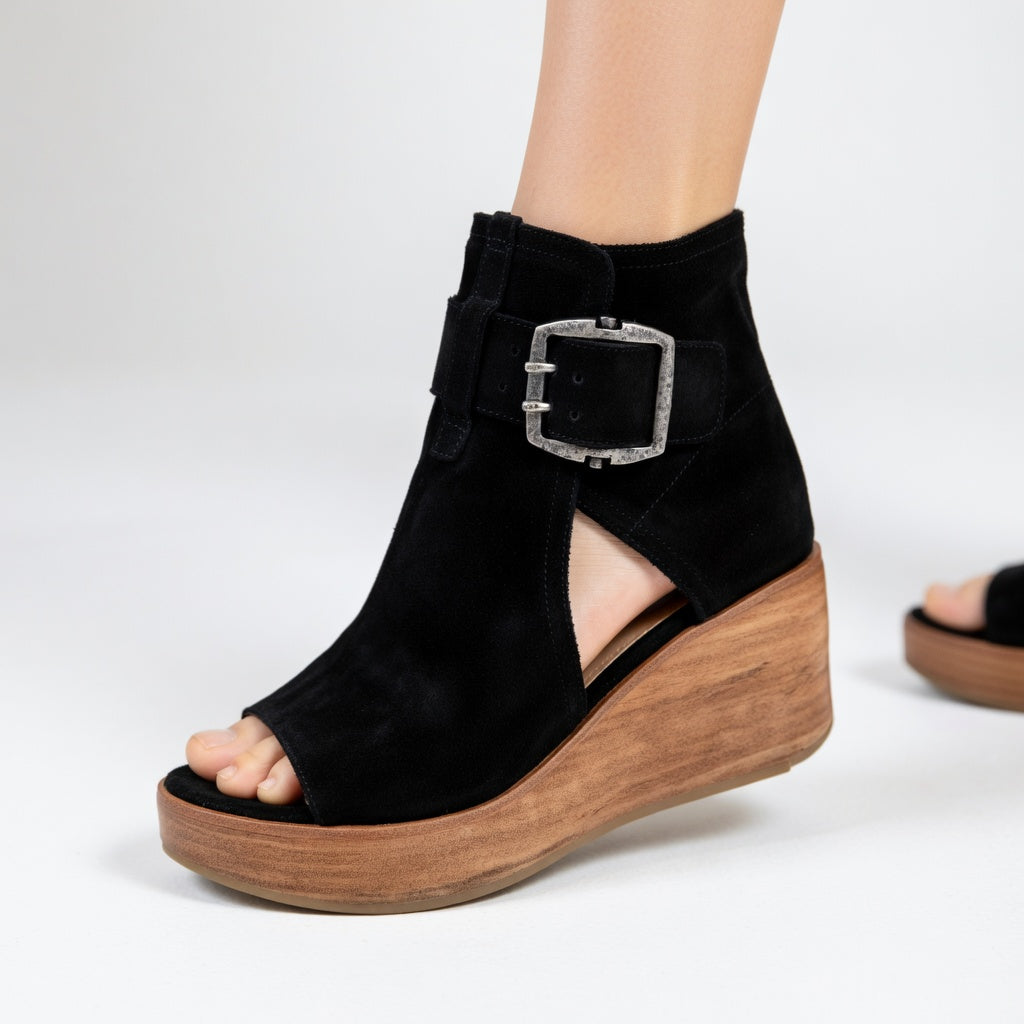 Briseida - Elegante Peep-Toe-Stiefeletten mit Keilabsatz