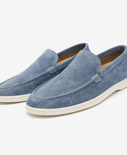 Blau-Grau