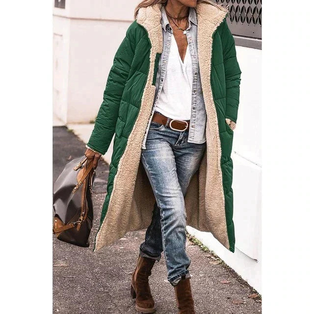 Bei | Wendemantel aus Sherpa-Fleece – langer Puffermantel mit Kapuze
