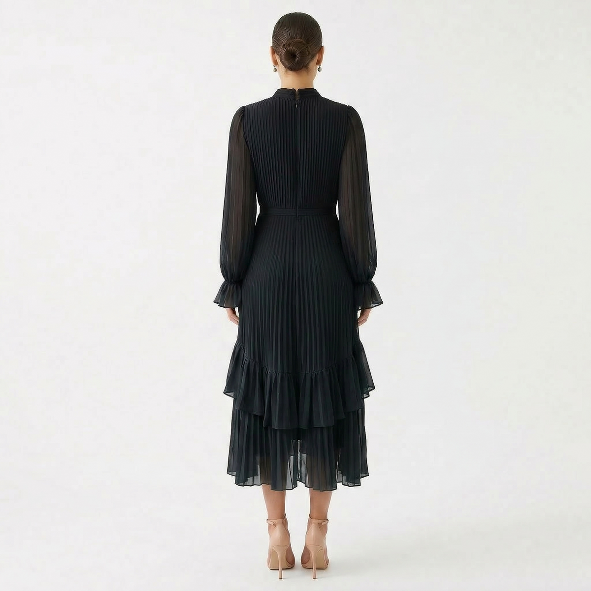 Kiana - Skulpturales Plissee-Abendkleid