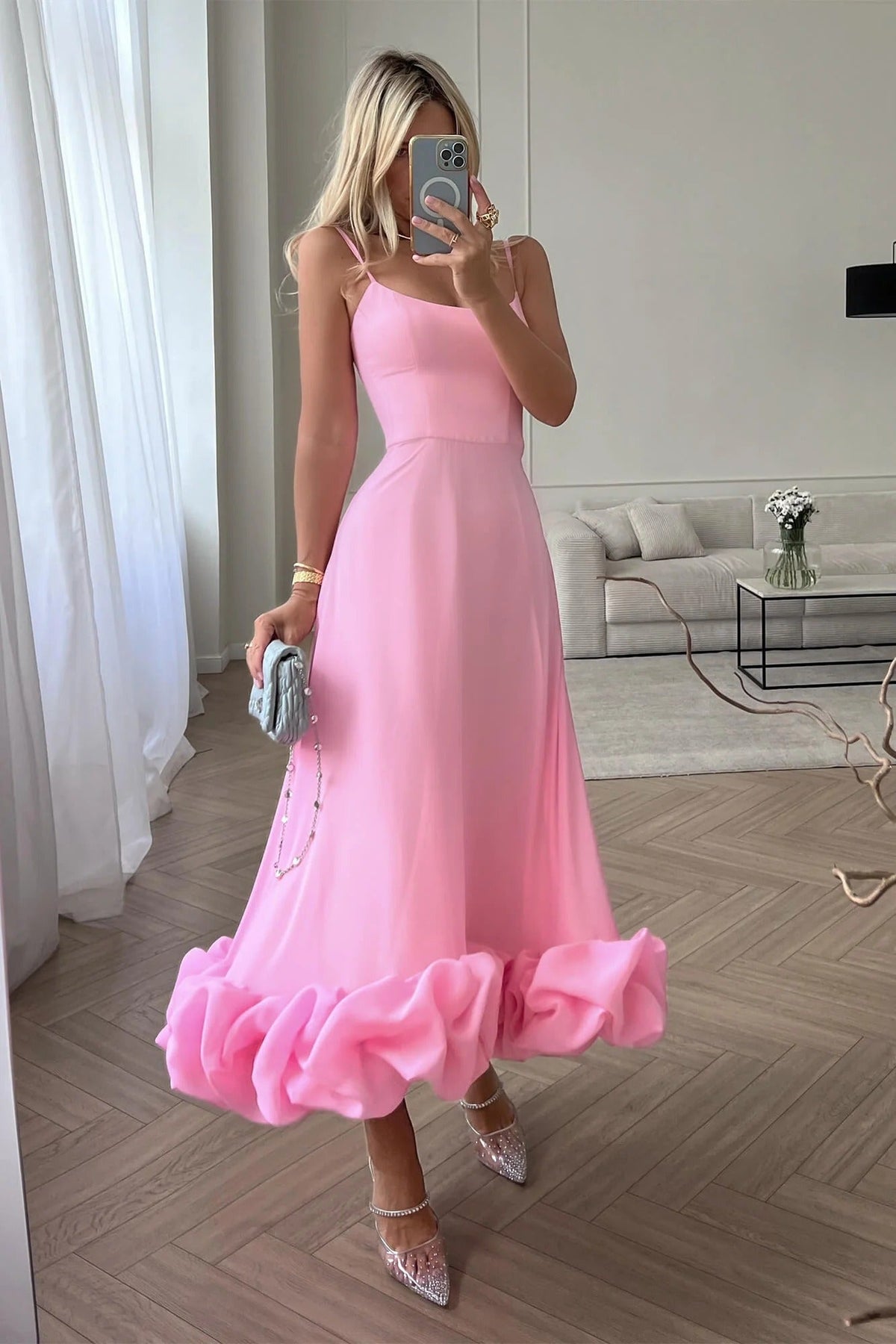 Heather ärmelloses ausgestelltes Midi-Ballkleid