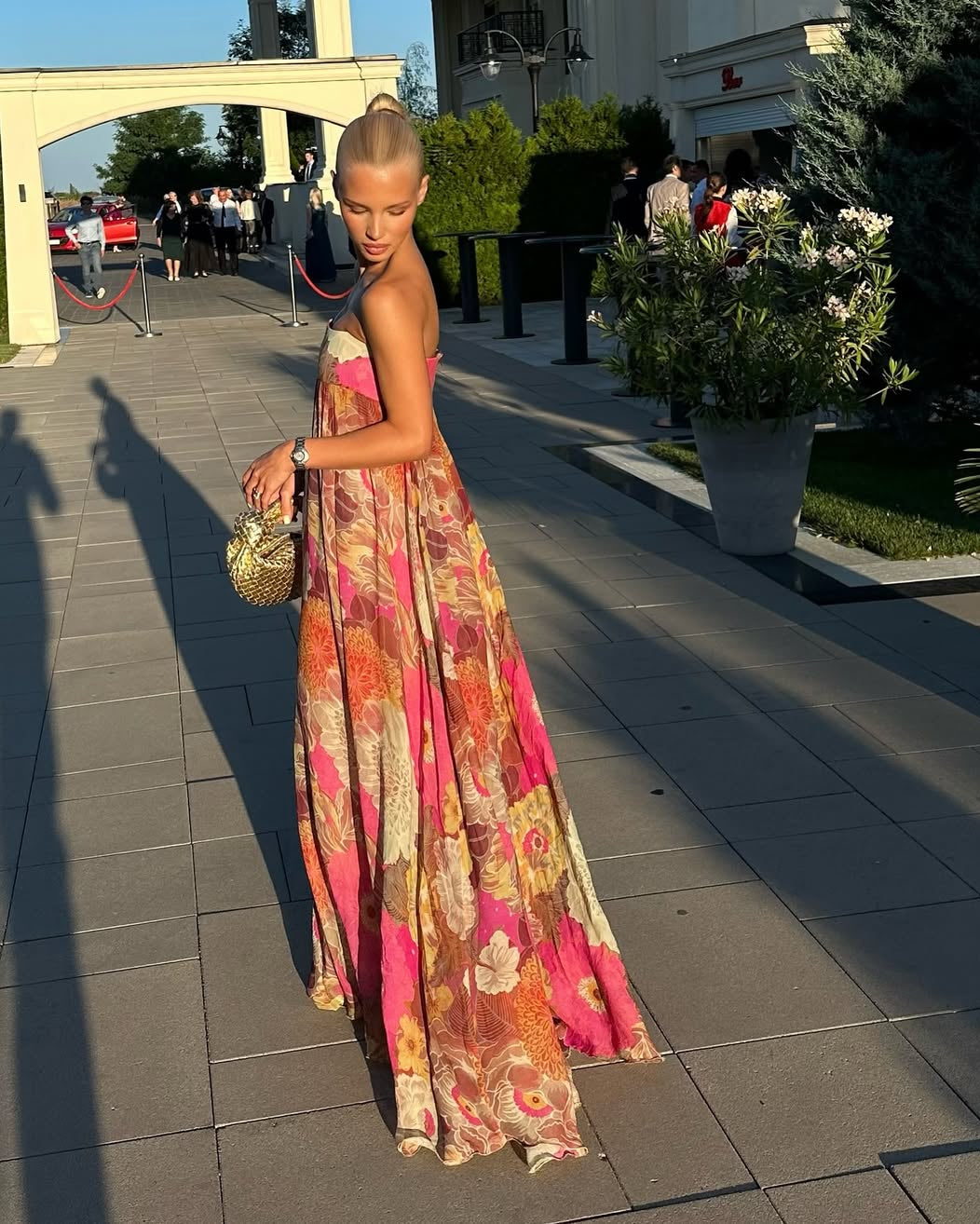 Maelynn Damen geblümtes Strapless Maxikleid