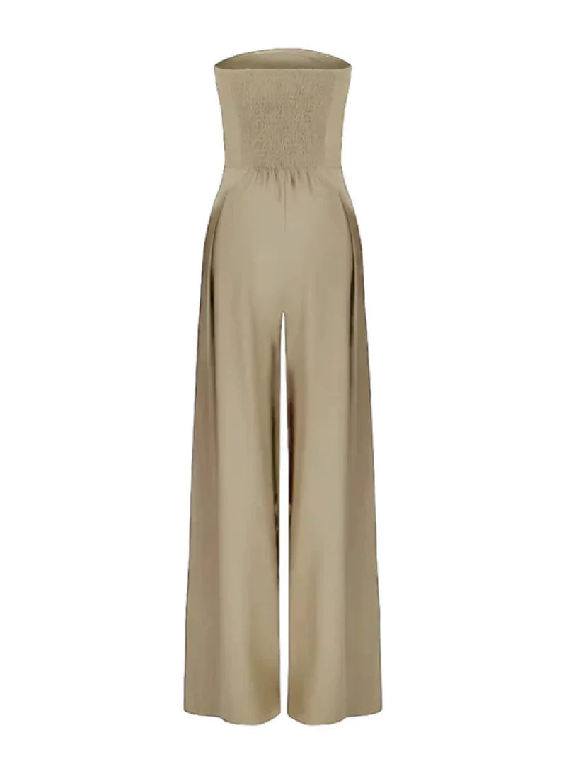 Jumpsuit Damen | Trägerlos & Figurschmeichelnd