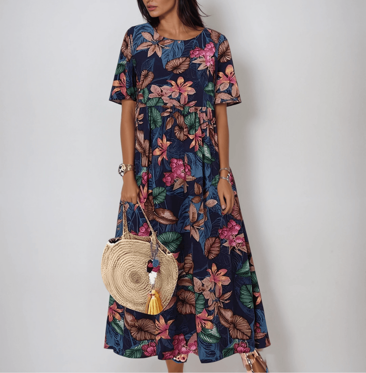 Sommerkleid Damen | Tropisches Blumenmuster & Fließender Stufenrock