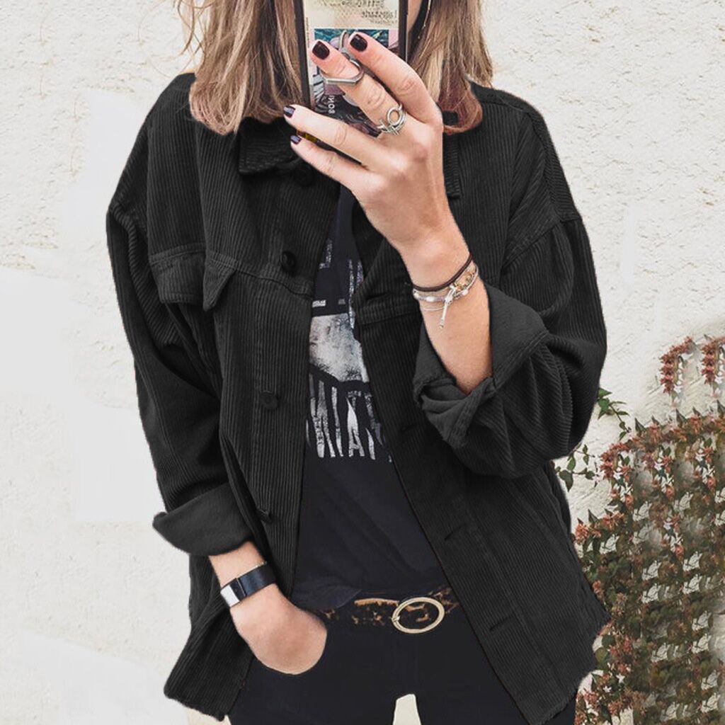 Damen nan Oversize Cordjacke mit aufgesetzten Taschen und klassischer Knopfleiste Drune