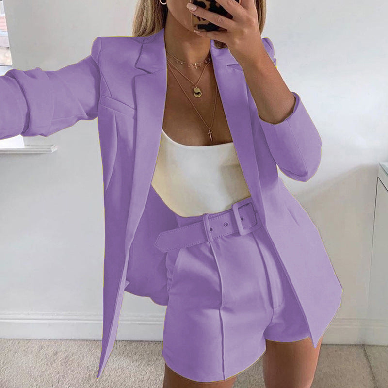Damen nan tailliertes Longblazer-Shorts Set mit betonter Schulterpartie, hoher Taille und breitem Gürtel Drune