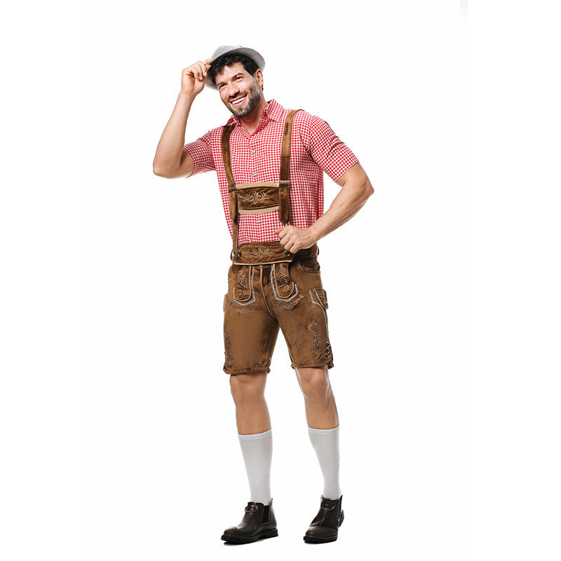 Herren nan traditionelle Trachtenlederhose mit bestickten Hosenträgern, kariertem Trachtenhemd und Filzhut Drune