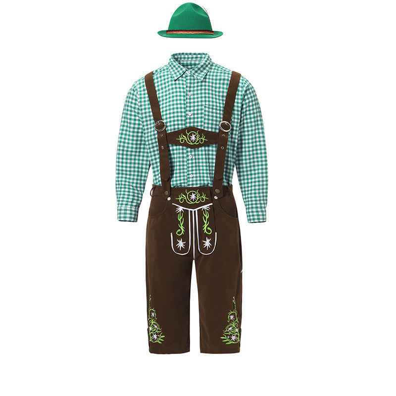 Herren nan traditionelle Trachtenlederhose mit bestickten Hosenträgern, kariertem Trachtenhemd und Filzhut Drune