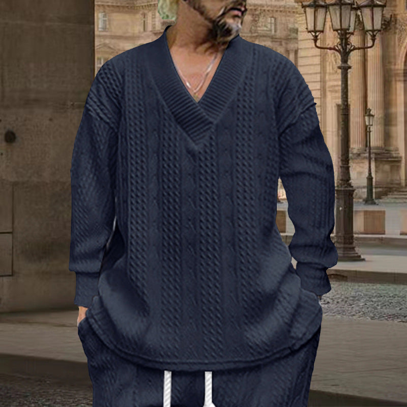 Herren nan grob gestrickter V-Ausschnitt-Pullover mit Zopfmuster und relaxed Fit Drune