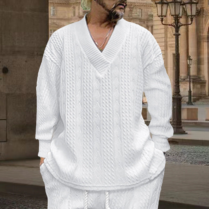 Herren nan grob gestrickter V-Ausschnitt-Pullover mit Zopfmuster und relaxed Fit Drune