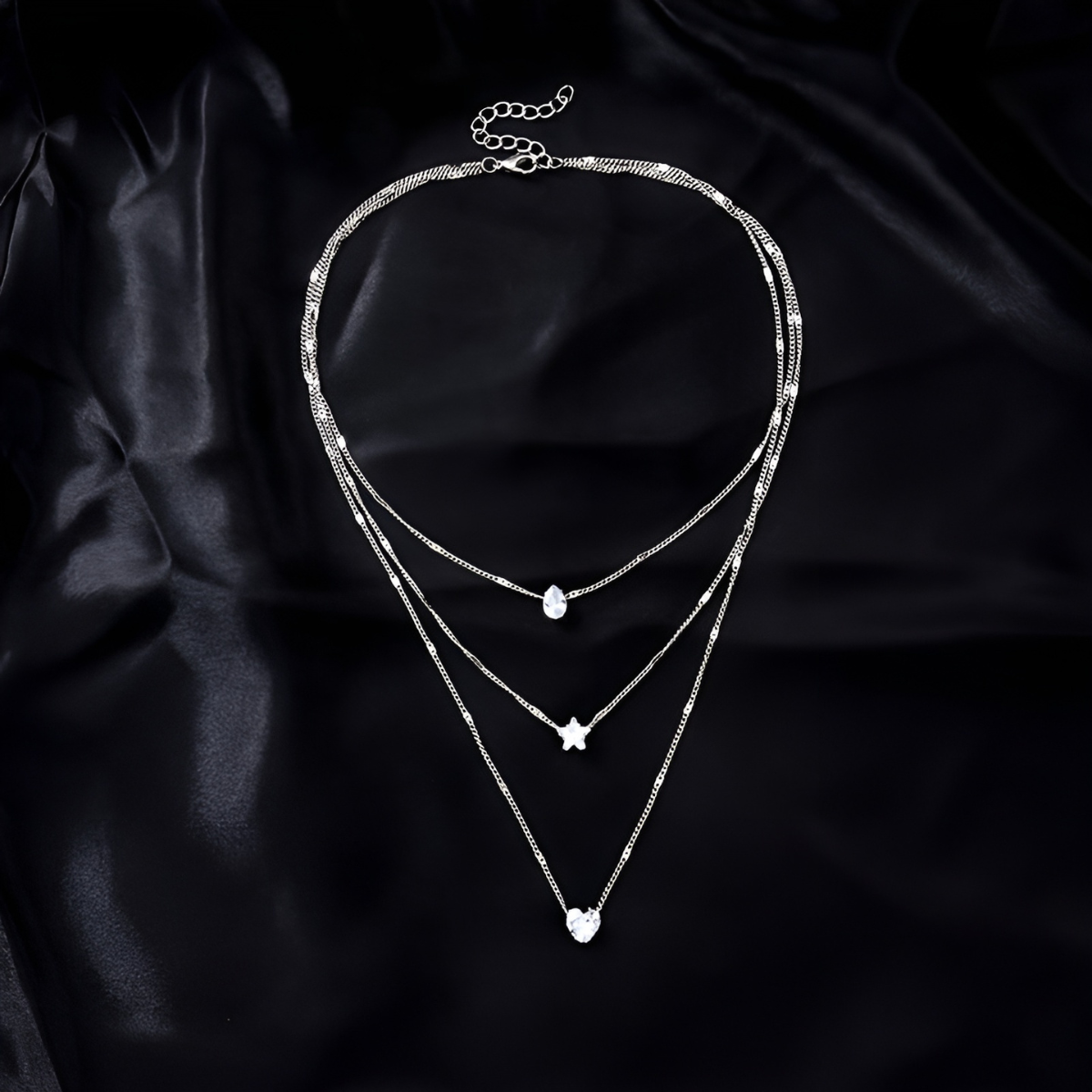 Avalyne - Elegante Anhängerkette