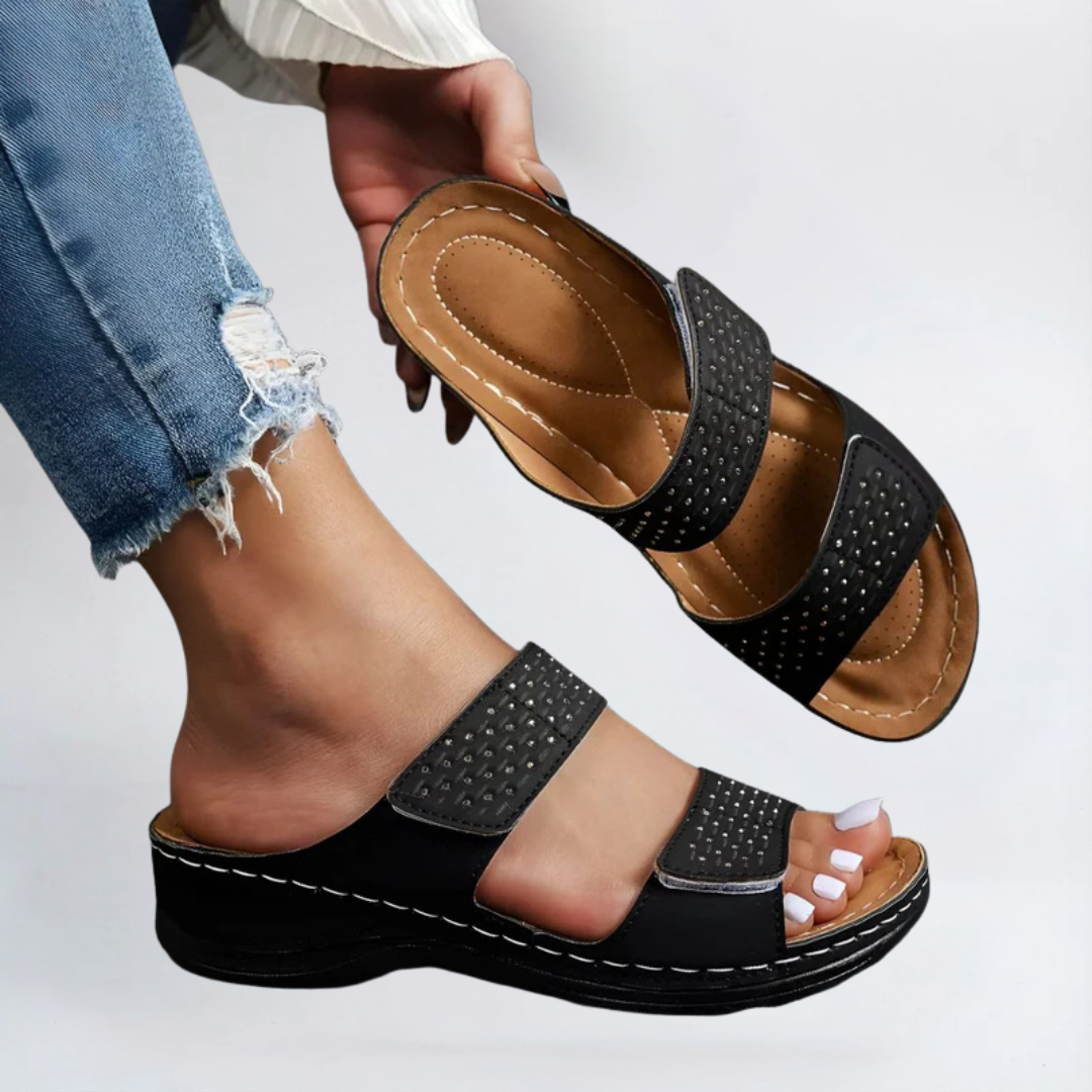 Lynn | Elegante orthopädische Sandale für Damen