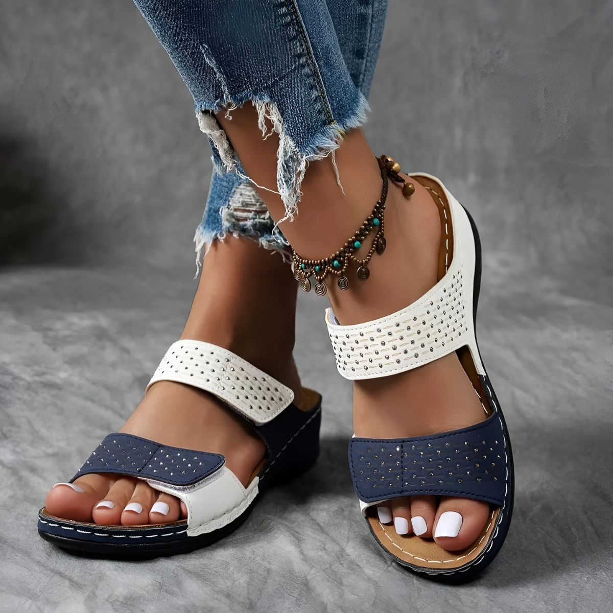Lynn | Elegante orthopädische Sandale für Damen
