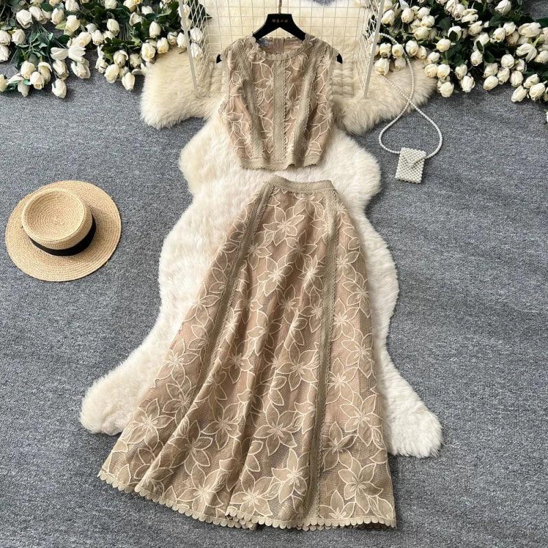 Alessa™ Set aus Floralbesticktem Tüll mit Zarter Eleganz