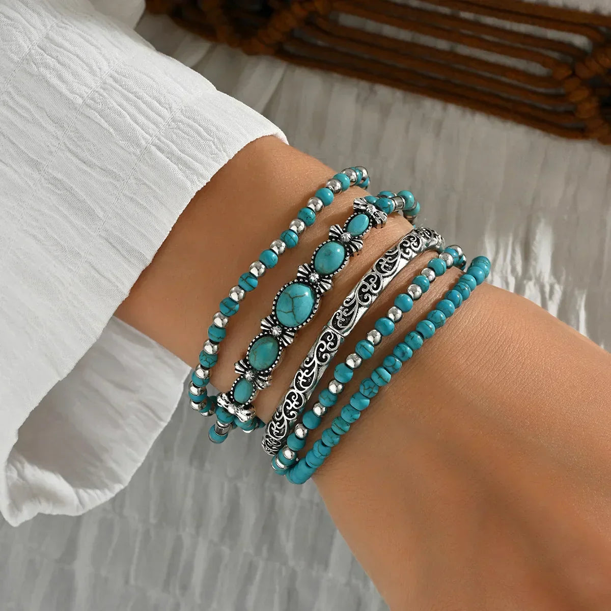 Nilay – Türkisfarbene Armbänder im Boho-Stil