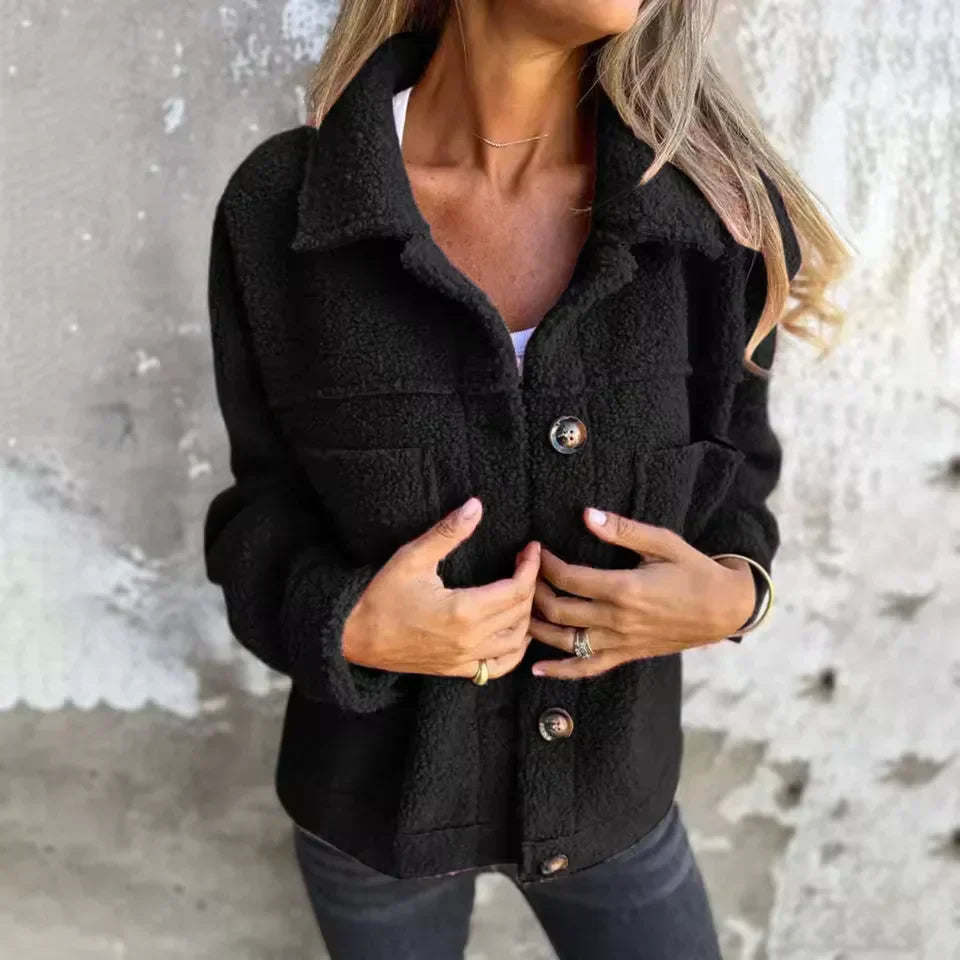 Tirina - Teddyjacke mit Knopfverschluss