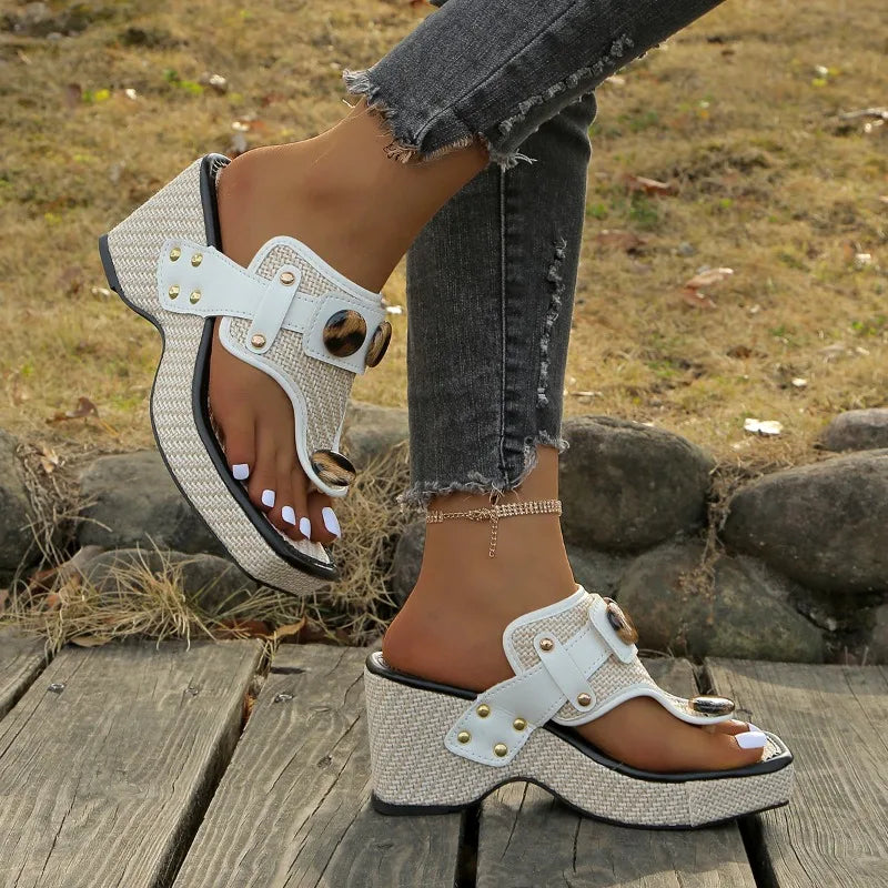 Zesika – Geflochtene Keilabsatz Zehensandalen
