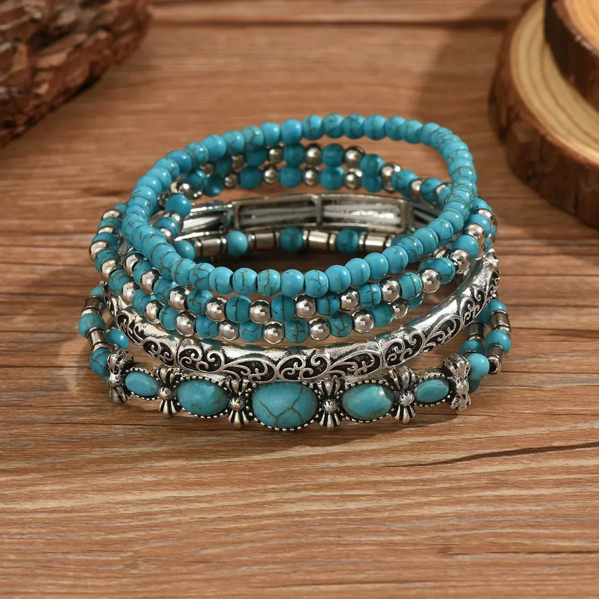 Nilay – Türkisfarbene Armbänder im Boho-Stil