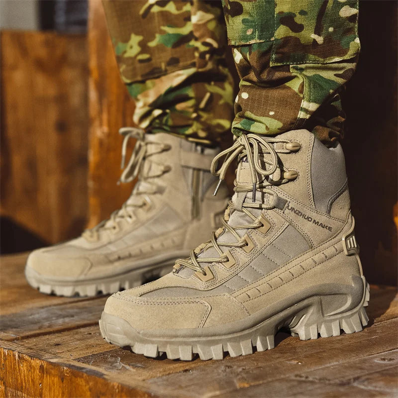 Spartacus™ Taktische Stiefel mit Wildleder-Details und rutschfester Profilsohle