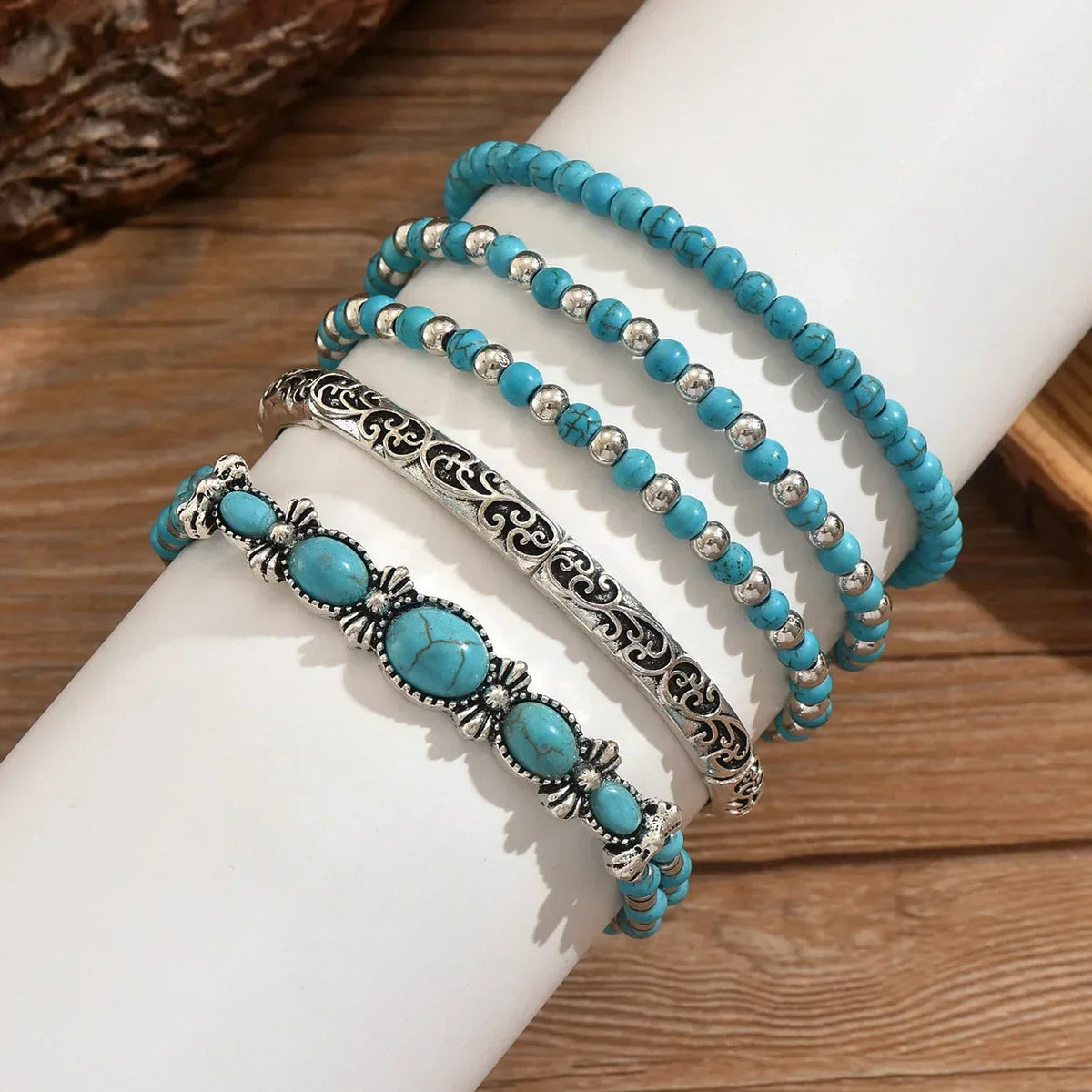 Nilay – Türkisfarbene Armbänder im Boho-Stil
