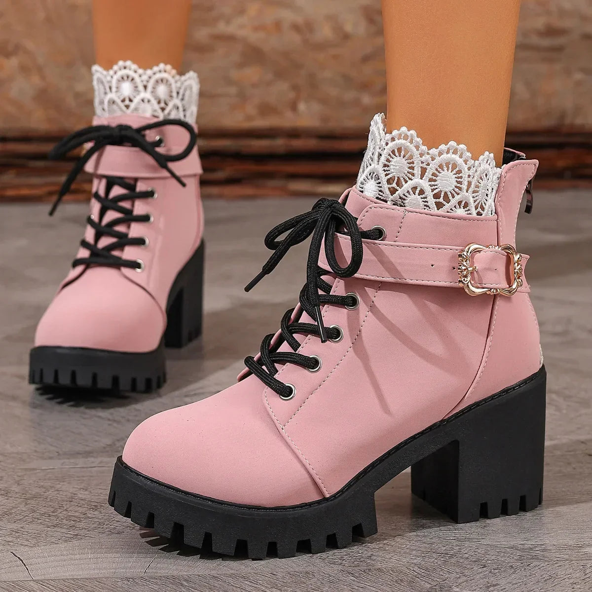 Victoria Urban™ Stiefel mit Eleganter Schnürung und britischem Design