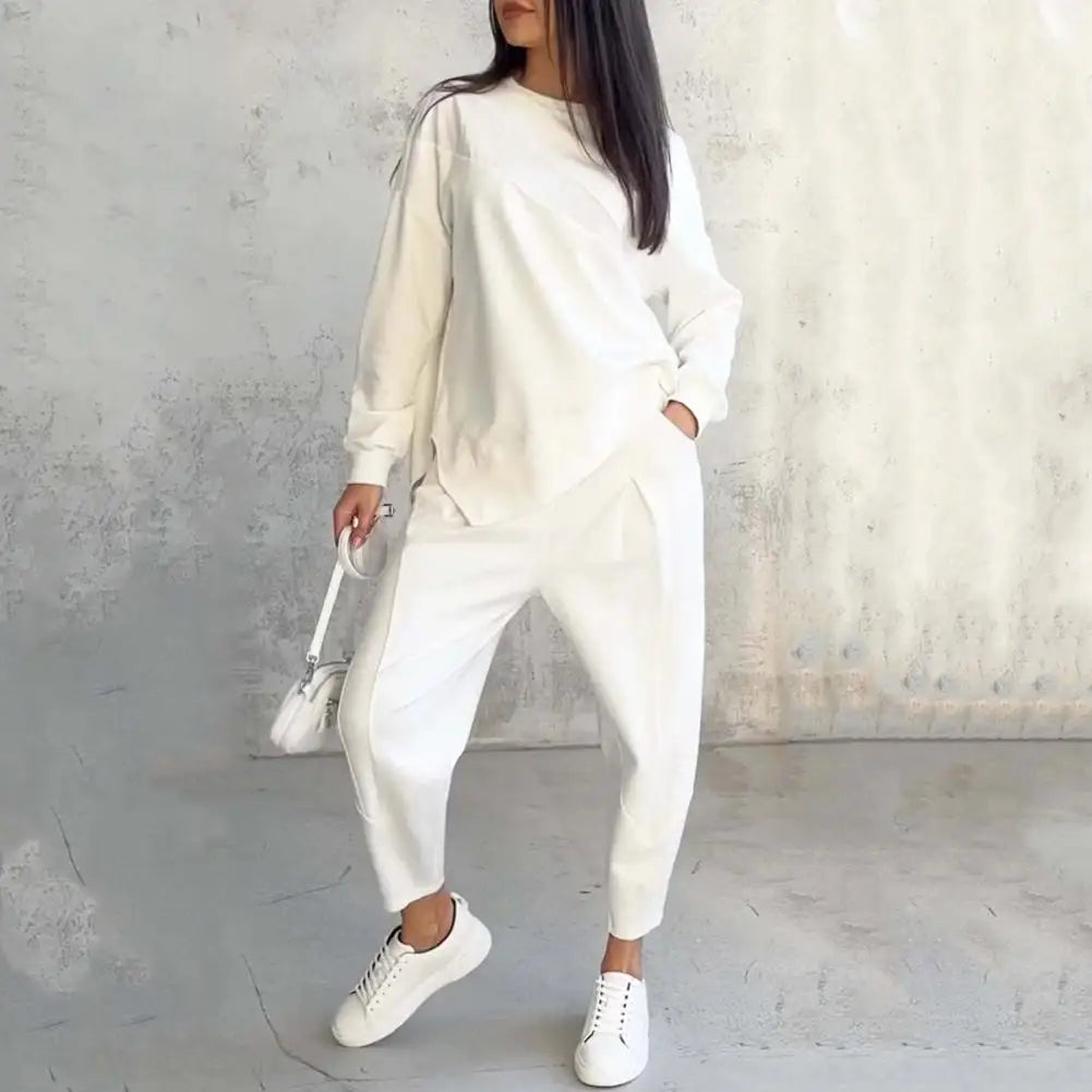 Eva™ Set mit asymmetrisch geschnittenem Sweatshirt und Jogginghose mit Taschen