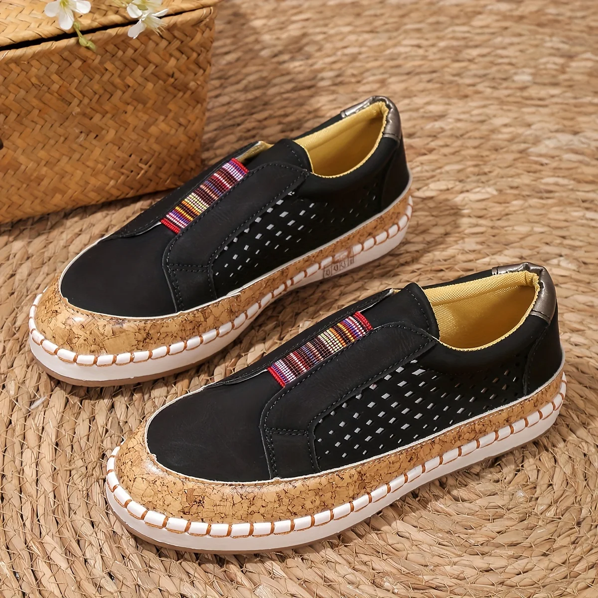 Sneaker Damen | Slip-On Komfort & Atmungsaktive Perforation