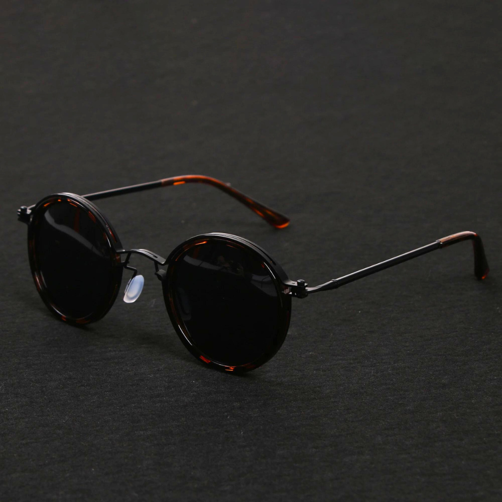 Mette | Zeitlose Runde Sonnenbrille