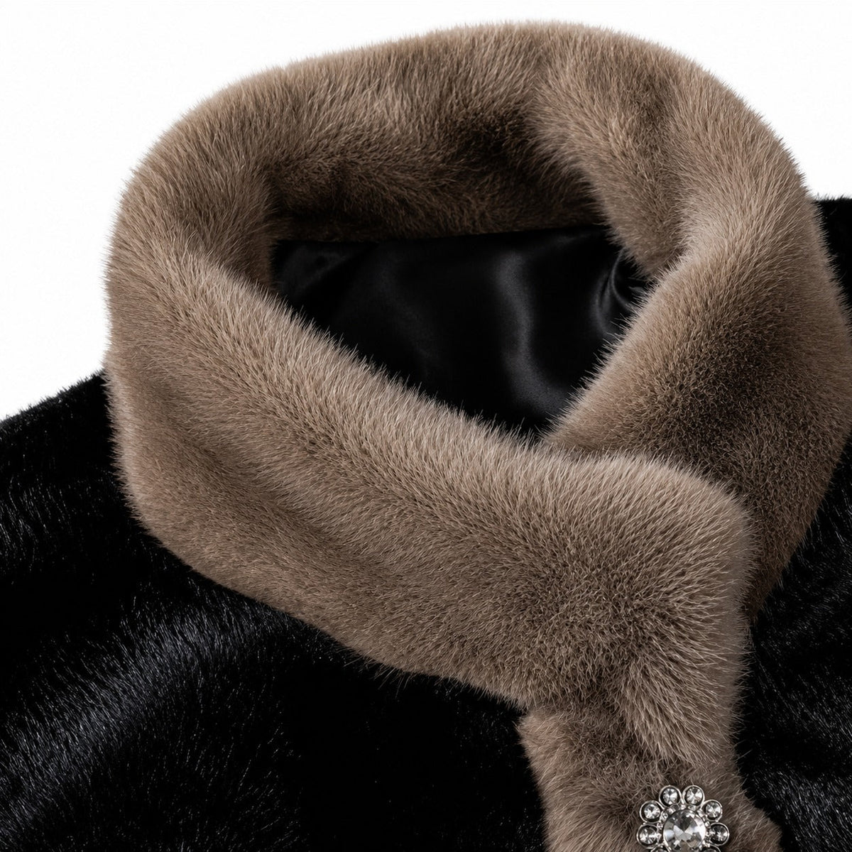 Saint Moritz™ Luxusmantel aus Samtimitat für Eleganten Winterkomfort